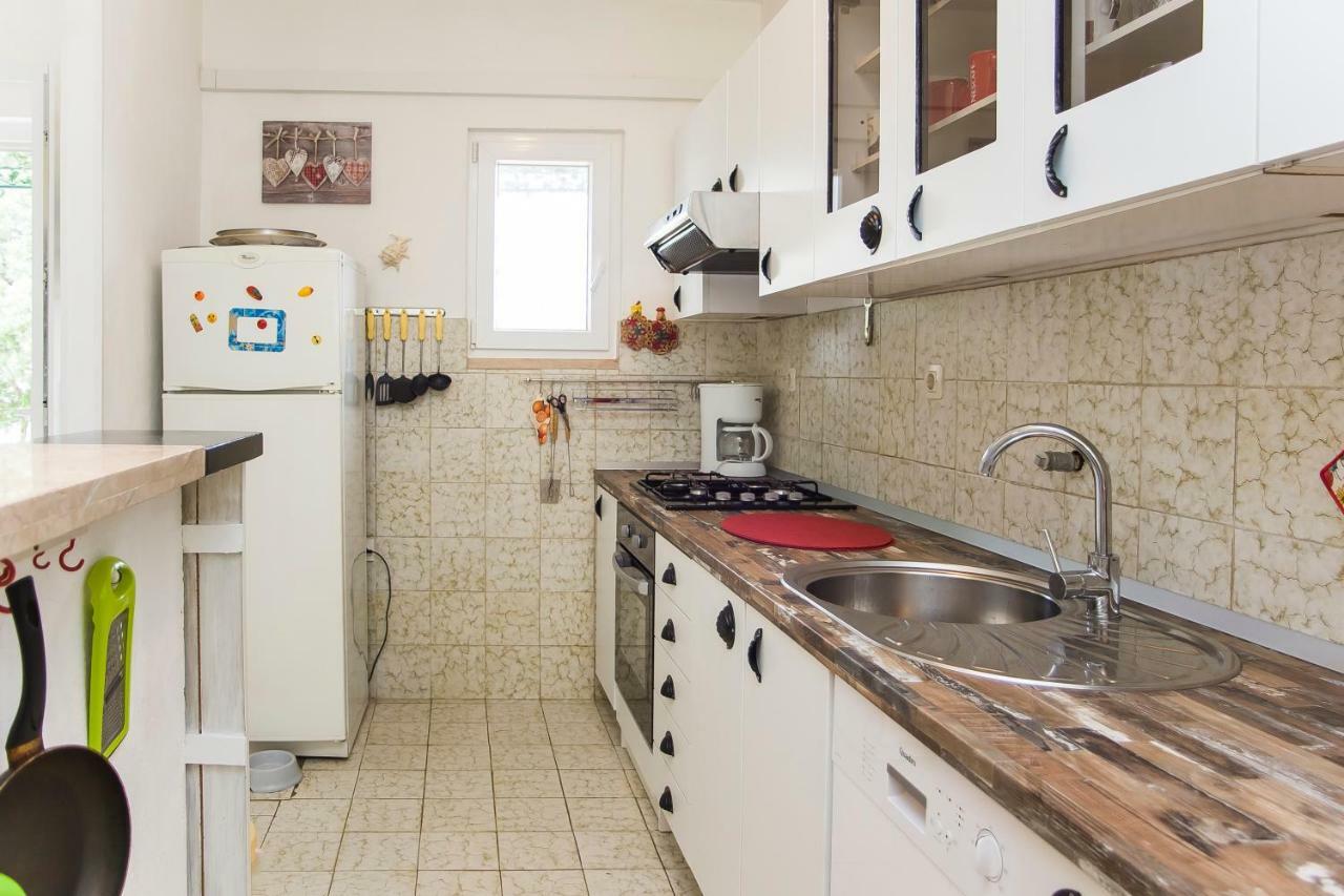 Holiday House "Kale" Drace Bagian luar foto