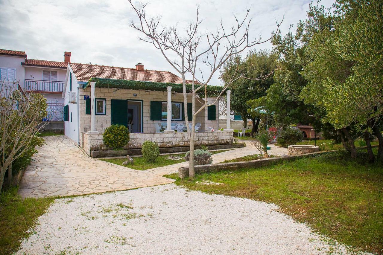 Holiday House "Kale" Drace Bagian luar foto