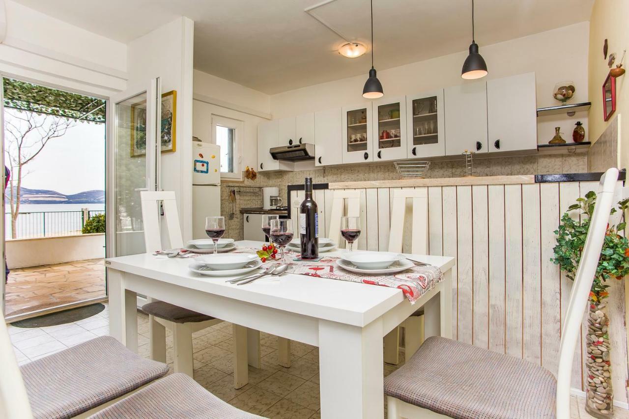 Holiday House "Kale" Drace Bagian luar foto